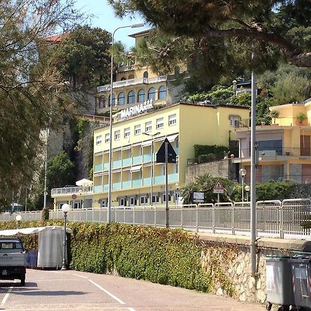 Hotel Marina Celle Ligure Exterior photo