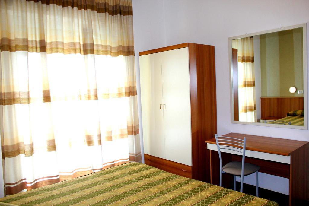 Hotel Marina Celle Ligure Exterior photo