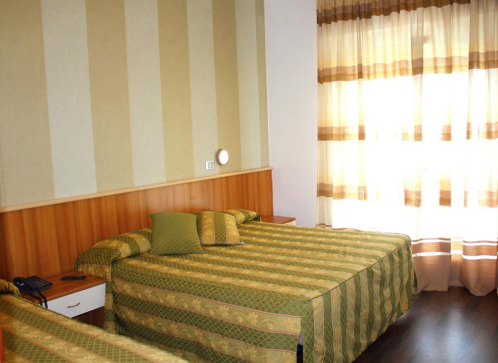 Hotel Marina Celle Ligure Exterior photo