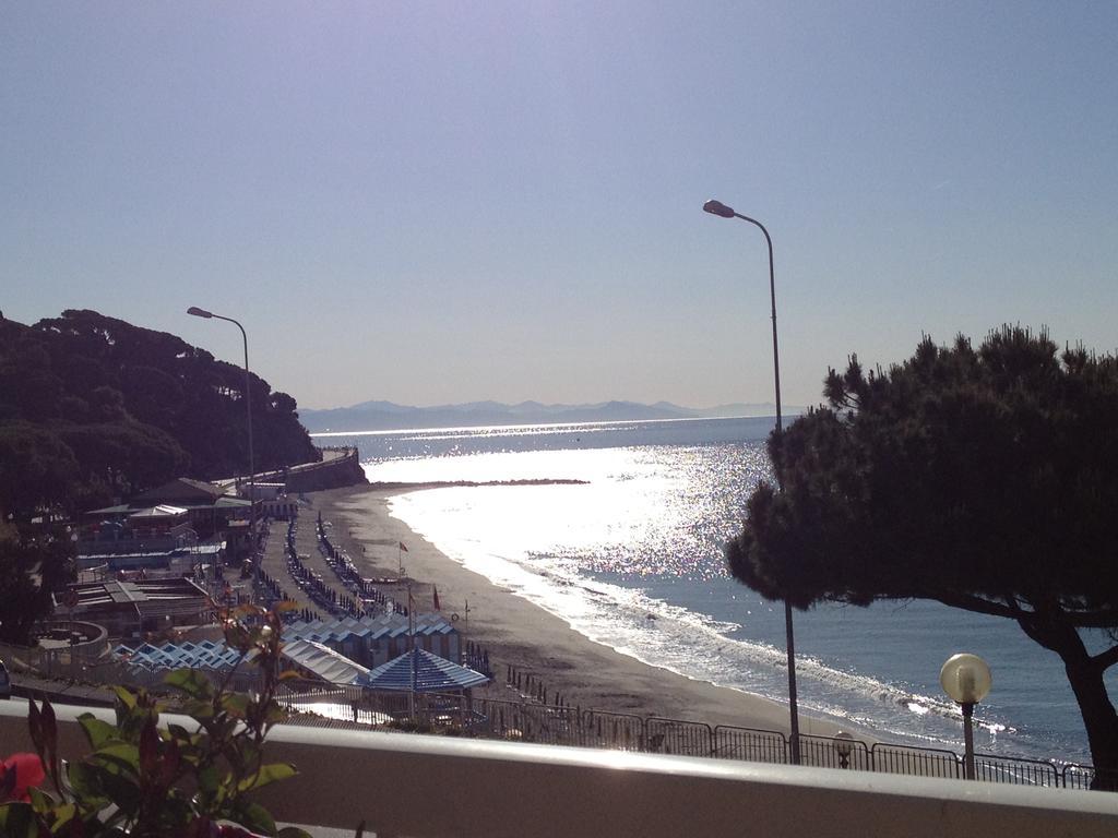 Hotel Marina Celle Ligure Exterior photo