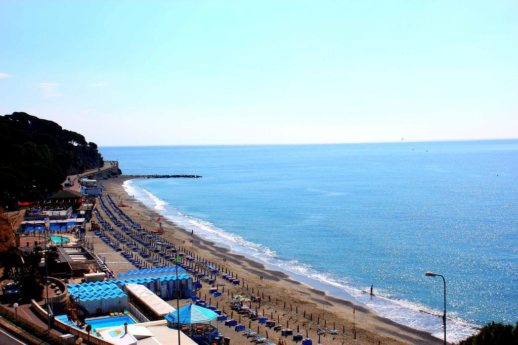 Hotel Marina Celle Ligure Exterior photo